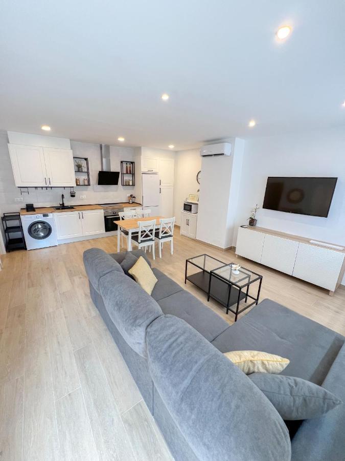 Lovely Flat Torremolinos Center 2 Bedrooms Buitenkant foto