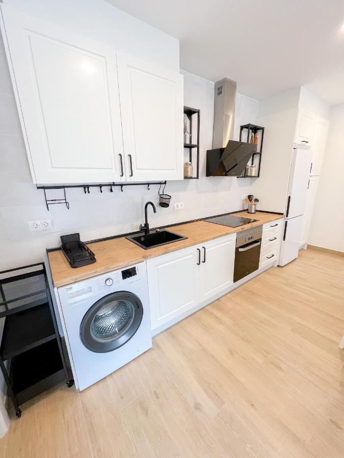 Lovely Flat Torremolinos Center 2 Bedrooms Buitenkant foto