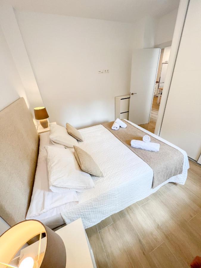 Lovely Flat Torremolinos Center 2 Bedrooms Buitenkant foto