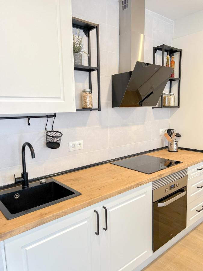 Lovely Flat Torremolinos Center 2 Bedrooms Buitenkant foto
